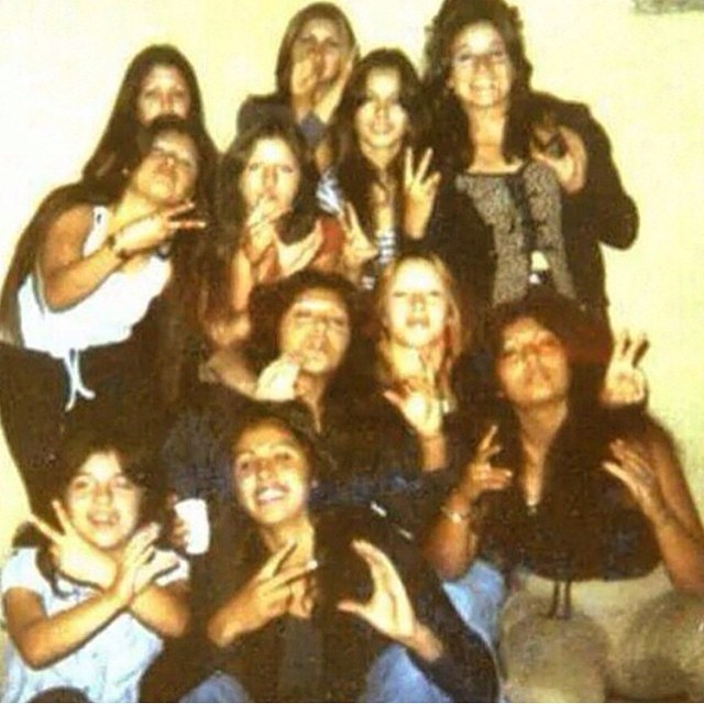 #venice13 #surenas #homegirls #girlhood #california#ganglife #veteranas thanks @bornxraised 💋