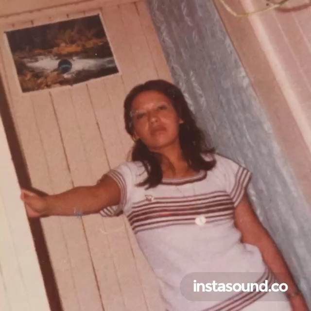 ♫ #TheShirelles - Dedicated to the One I Love 
Shoutout to my jefa Alicia always holding it down . HEY MADRE! This one goes out to YOU! 💐HAPPY MOTHER'S DAY💐 From La Familia  Con Mucho Cariño REPRESENTING  #EASTLOS #BOYLEHEIGHTS #MICHOACAN 1979 @veteranas_and_rucas @dasel1 @lilyessi_1717 @israelgustavo777 💋🌹 #ThisIsLosAngeles
