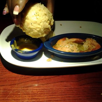 Red Lobster - Yes, that is a side of mashed potatoes not a cheddar biscuit... - Elmhurst, NY, United States