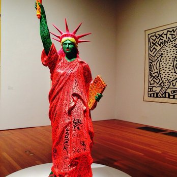de Young - Statue of Liberty - Keith Haring - San Francisco, CA, United States