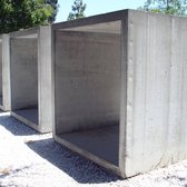 Los Angeles County Museum of Art - Donald Judd; Untitled (for Leo Castelli); 1977; reinforced concrete - Los Angeles, CA, United States