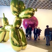 Whitney Museum of American Art - The yellow balloon dog - New York, NY, United States